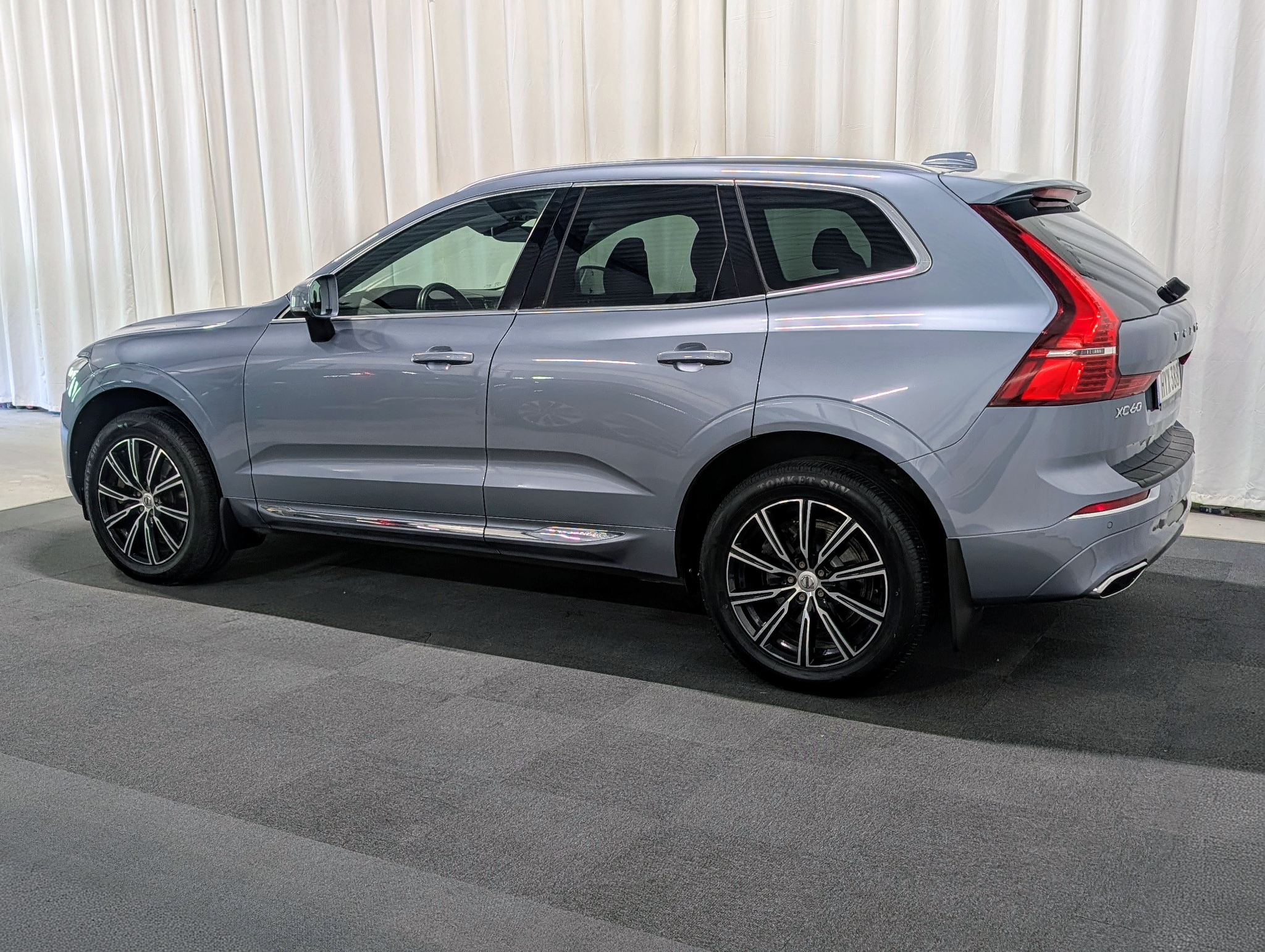 Volvo XC60 D5 AWD Aut Inscription 2018, photo 3/47