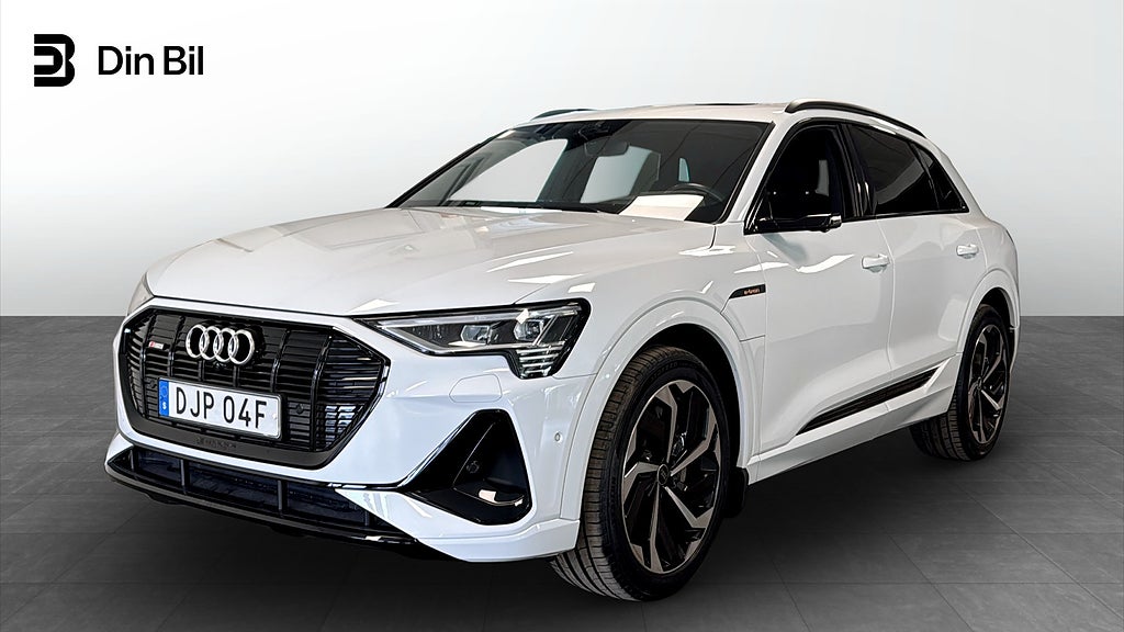 Audi E-Tron 55 q 408hk S Line / Pano / HUD / Drag