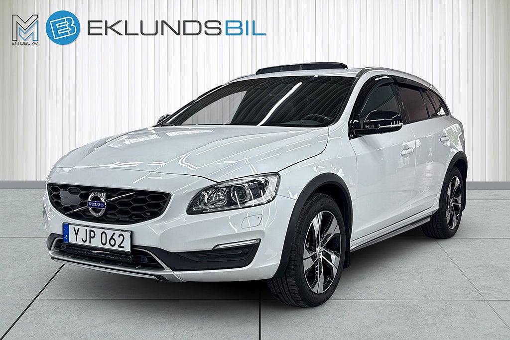 Volvo V60 Cross Country D4 Geartronic Dragkrok Värmare Navi Pano Skinn Blis