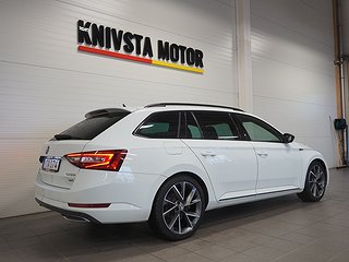 Kombi Skoda Superb 5 av 25