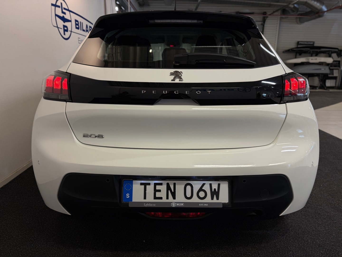 Peugeot 208 1.2 PT 75hk 2022, bild 4/10