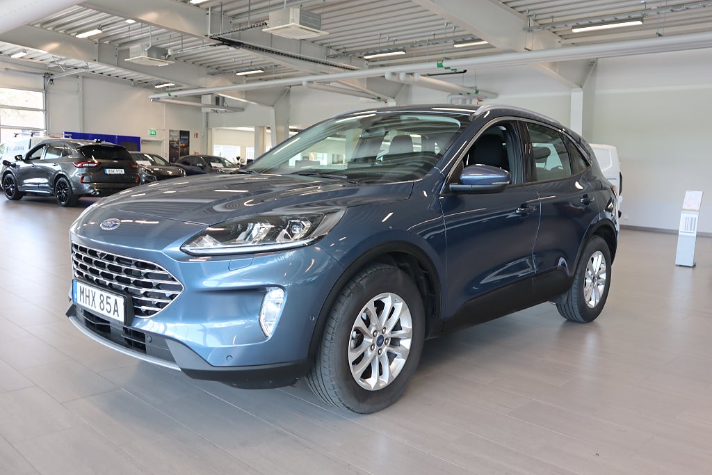 Ford Kuga Titanium 1.5T EcoBoost 150hk *V-hjul*