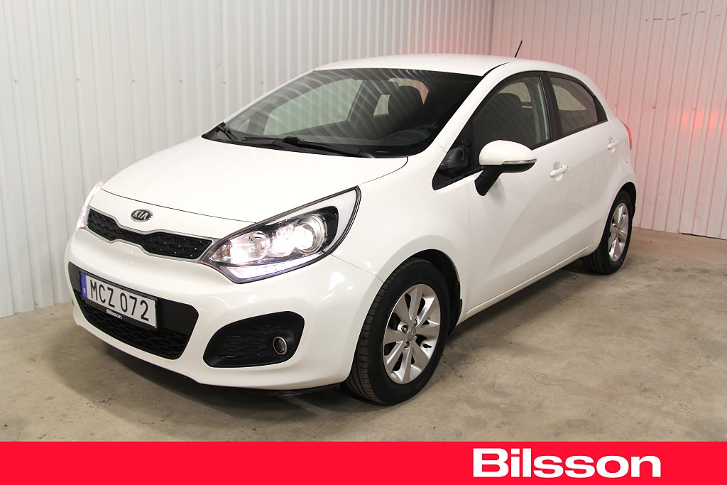 Kia Rio 5-dörrar 1.4 fint skick, få mil, nybesiktigad