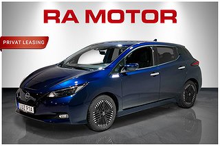Halvkombi Nissan Leaf 1 av 16