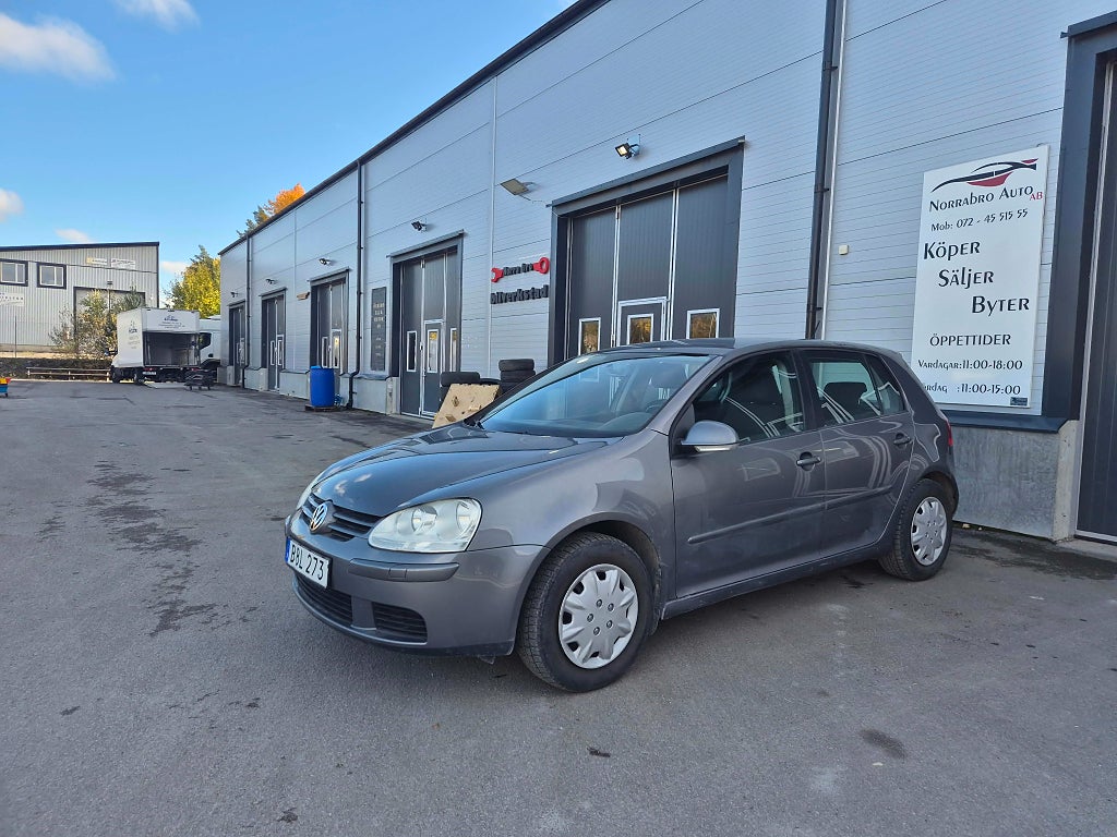 Volkswagen Golf 5-dörrar 1.6 Sportline Euro 4