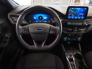 SUV Ford Kuga 16 av 24