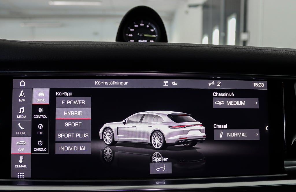 Porsche Panamera 4 E-Hybrid Sport Turismo Facelift PASM Pano Bose