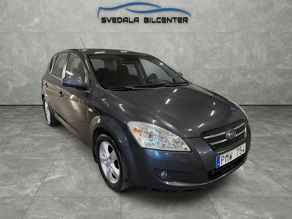 Kia Ceed cee'd 1.6 CRDi |Webasto | 1 Brukare | PDC | Nyservad