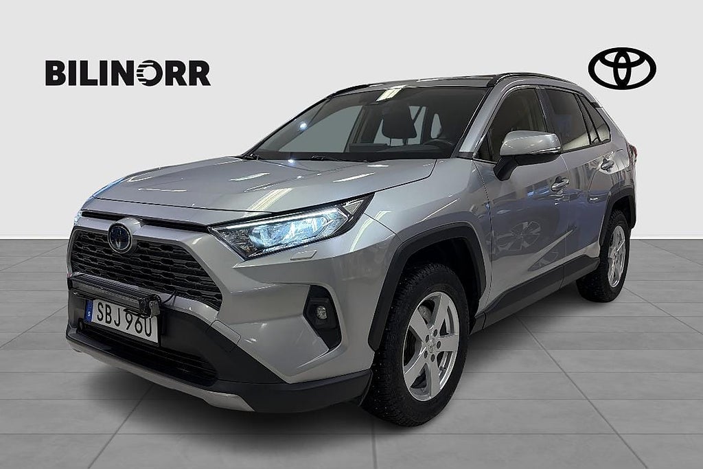 Toyota RAV4 Hybrid AWD-i 2,5 ACTIVE/Drag/Kamera/Tonaderutor