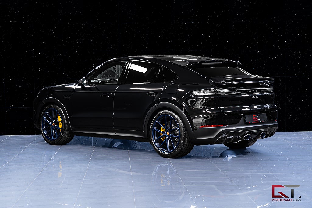 Porsche Cayenne Turbo E-Hyb Coupé GT-package 2027 MOMS Bur3D PDCC ACC Hu