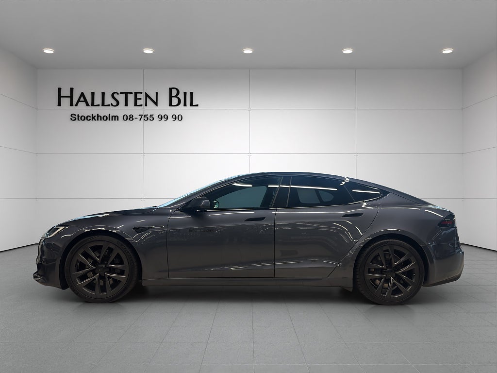 Tesla Model S Plaid 1020Hk Moms Drag 1-ägare Yoke steering Svensksåld