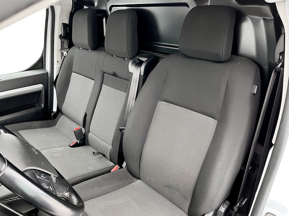 Bild på Citroën Jumpy Business Premium 2.0 BHDi 145hk Aut L3 WEBASTO B-KAMERA