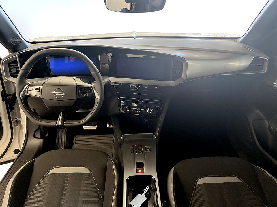 Bild på Opel Mokka GS Hybrid 1.2 Turbo 145hk Aut B-KAMERA CARPLAY