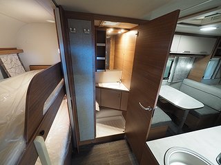 Husvagn, 1-axl Knaus Sport 500 QDK 12 av 17
