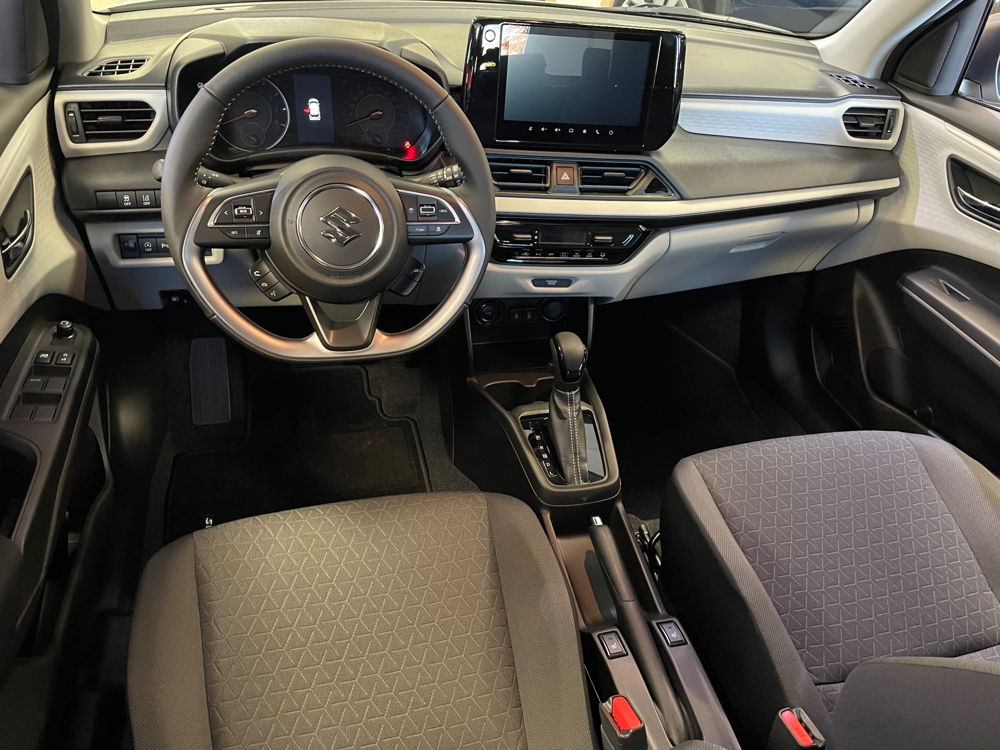 Suzuki Swift 2025, bild 7/36