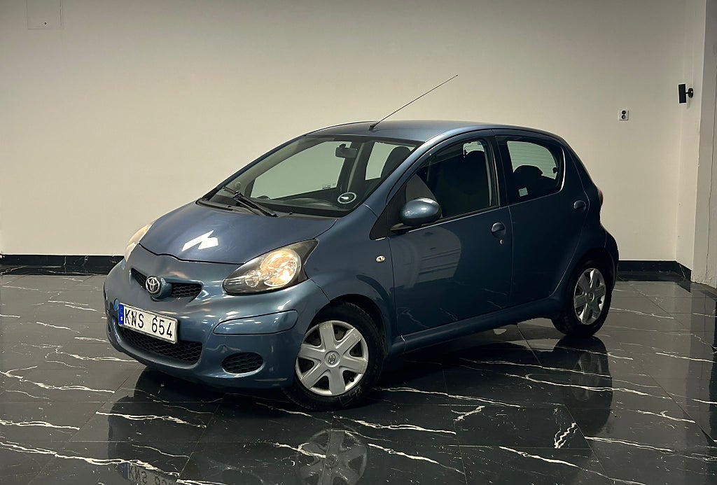 Toyota Aygo 5-dörrar 1.0 VVT-i MultiMode 68Hk