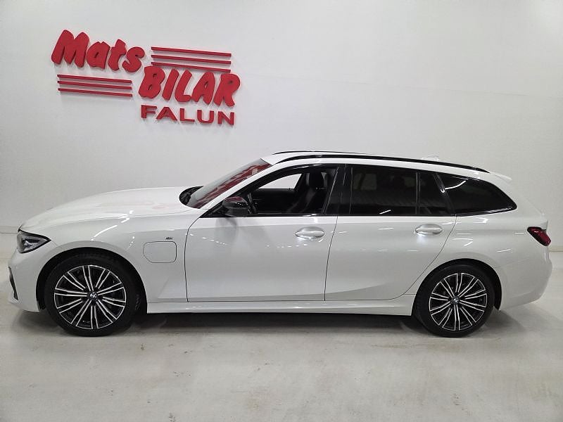 BMW 330e Xdrive PluginHybrid Automat 4x4 M-Sport