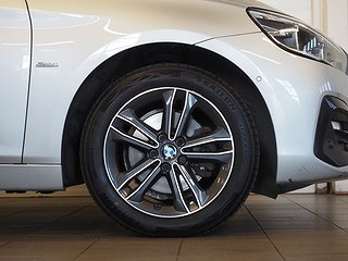 Minibuss BMW 220 8 av 22