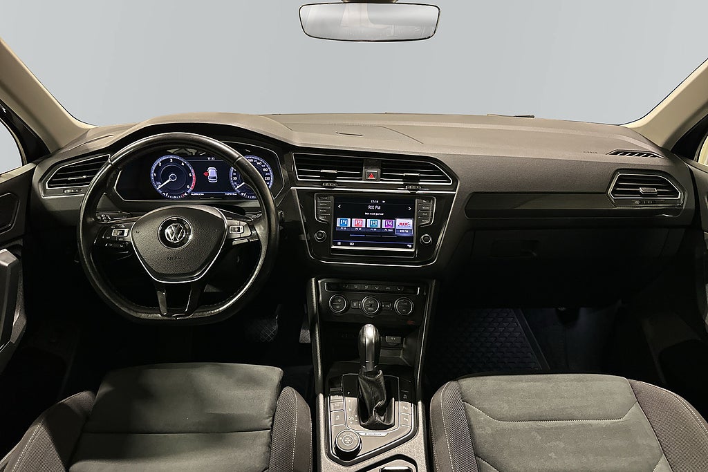 Volkswagen Tiguan 2.0 TDI 4M Kamera Dragkrok Värmare Digitalt mätarhus
