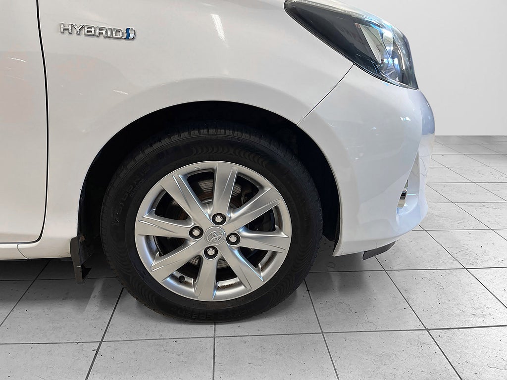 Toyota Yaris 2013 - miniatyr 3