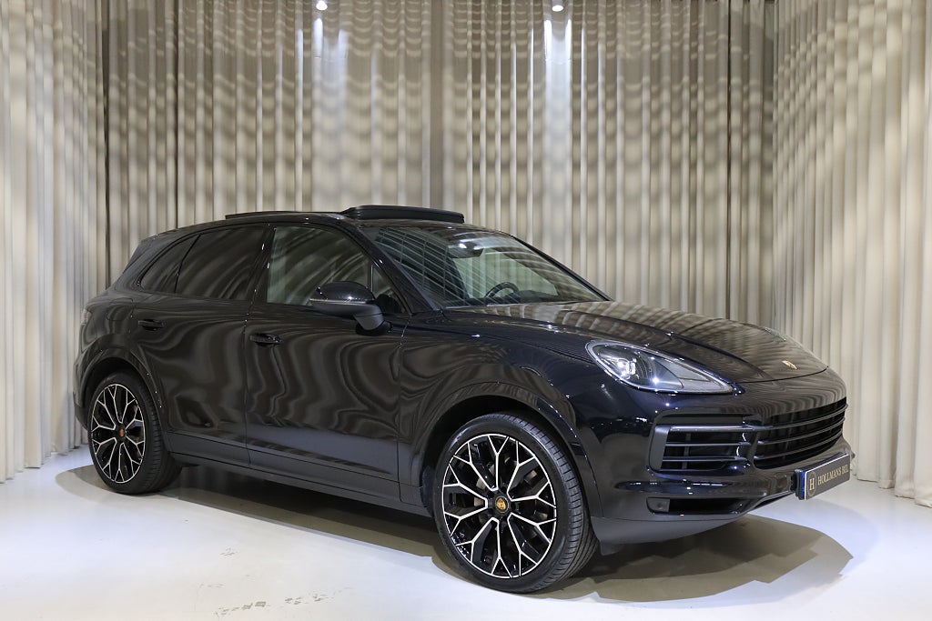 Porsche Cayenne 340HK Panorama Drag Bose V-Hjul 22" Sv-Såld