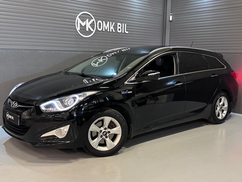 Hyundai i40 cw 1.7 CRDi Business / Panorama / Ny Servad