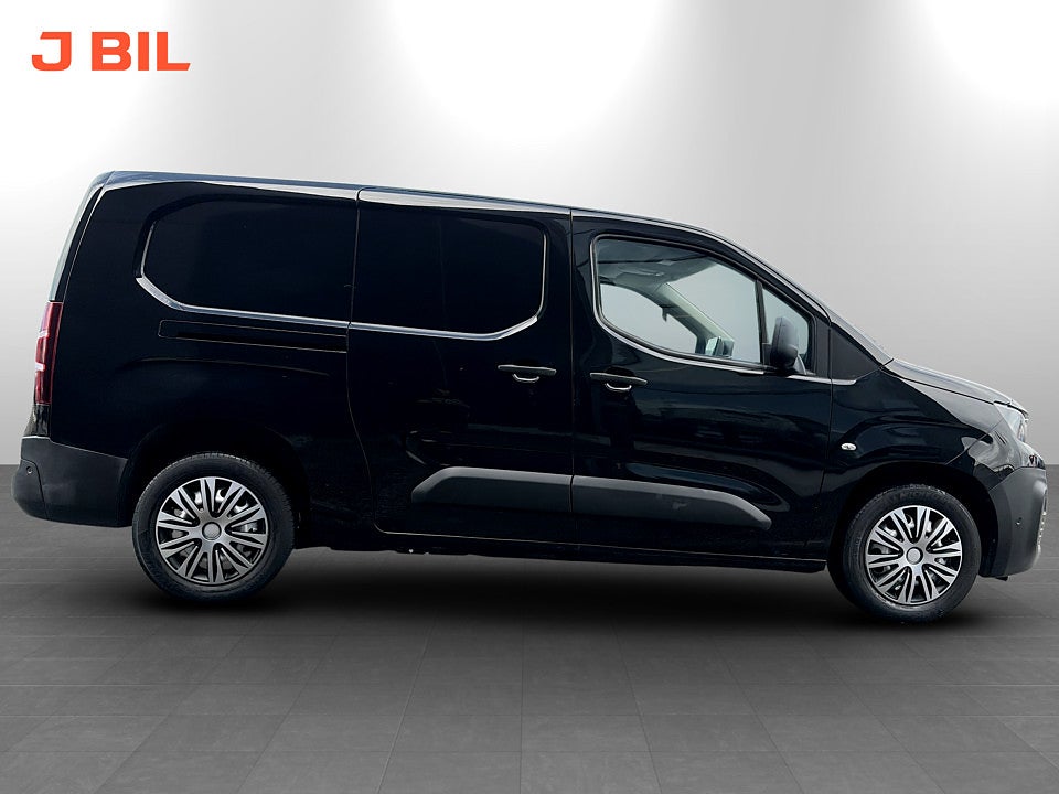 Bild på Peugeot Partner PRO 1.5 BHDi 100hk L2 DRAG VÄRMARE