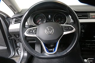 Kombi Volkswagen Passat 10 av 16