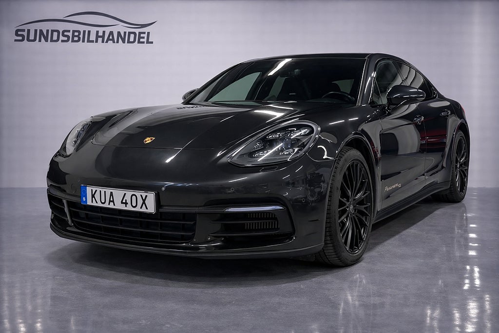 Porsche Panamera 4 E-Hybrid 10 Year Edition BOSE VÄRMARE PANO SOFT-CLOSE