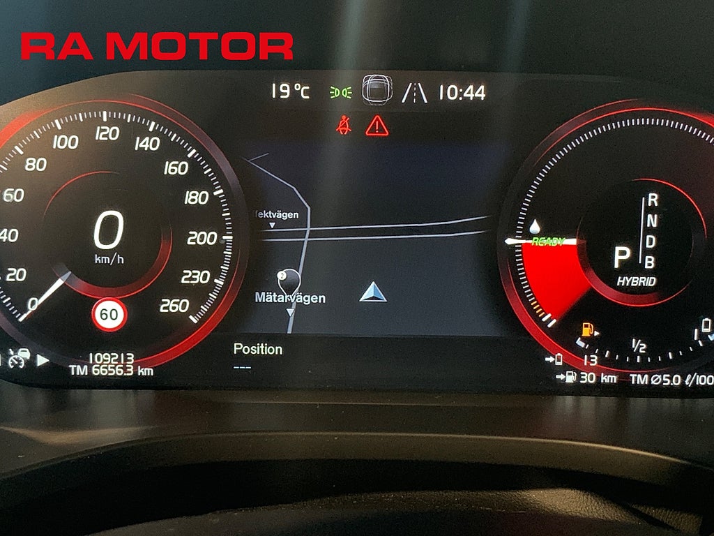 Volvo XC60 T8 407hk Twin Engine AWD R-Design | Kamera | Panorama | 2018