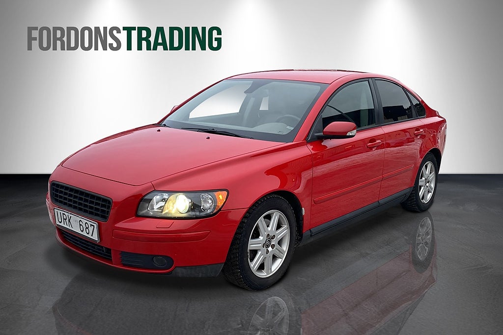 Volvo S40 2.4 170hk Automat Nybesiktigad Nyservad Välvårdad!