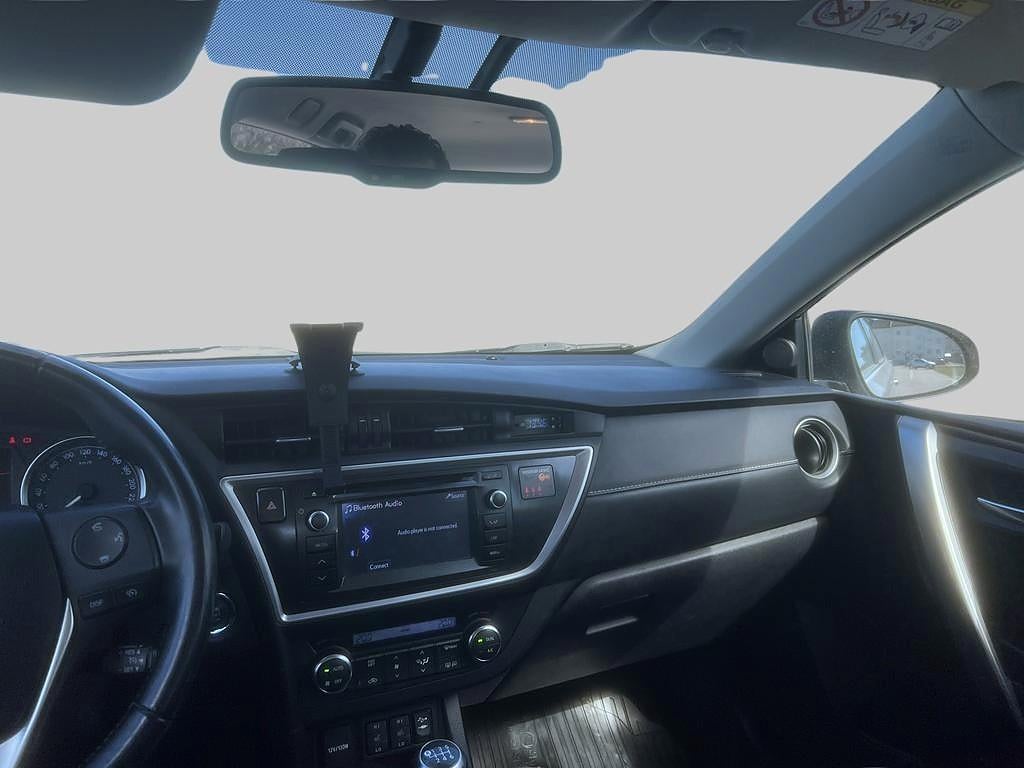 Toyota Auris 2013 - miniatyr 9