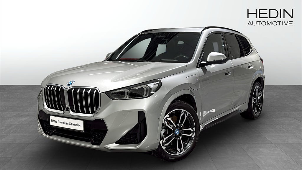 BMW X1 xDrive25e M-Sport Business / Innovation / Comfort / 19"