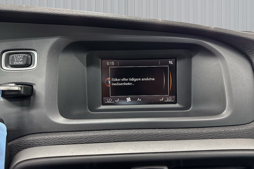 Volvo V40 2015