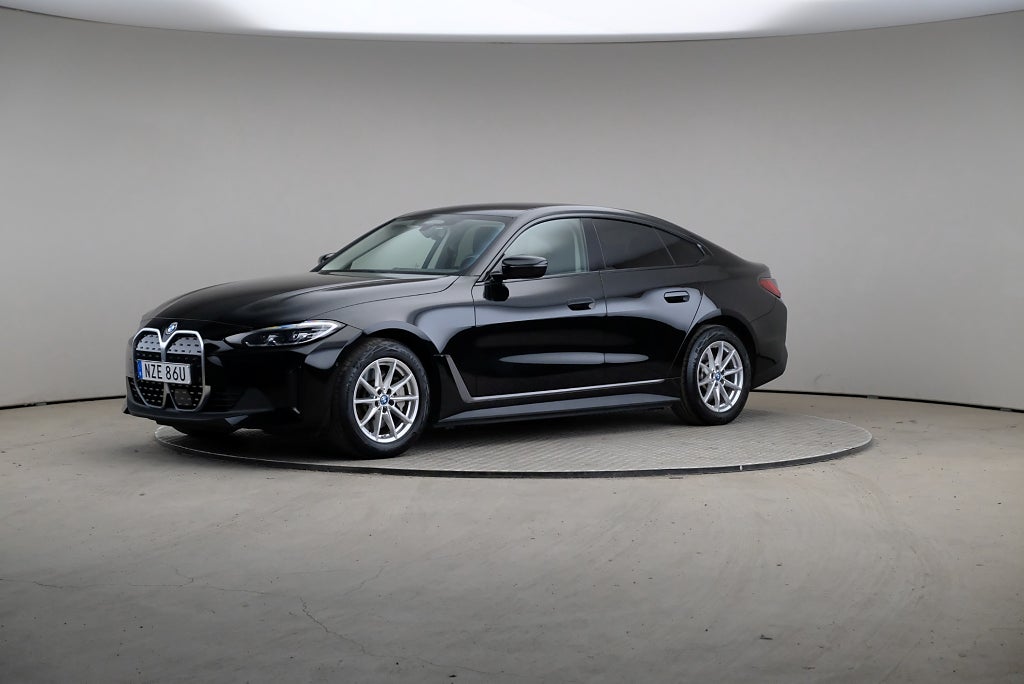 BMW i4 I4 eDrive 40 Gran Coupé 340hk Drag HiFI