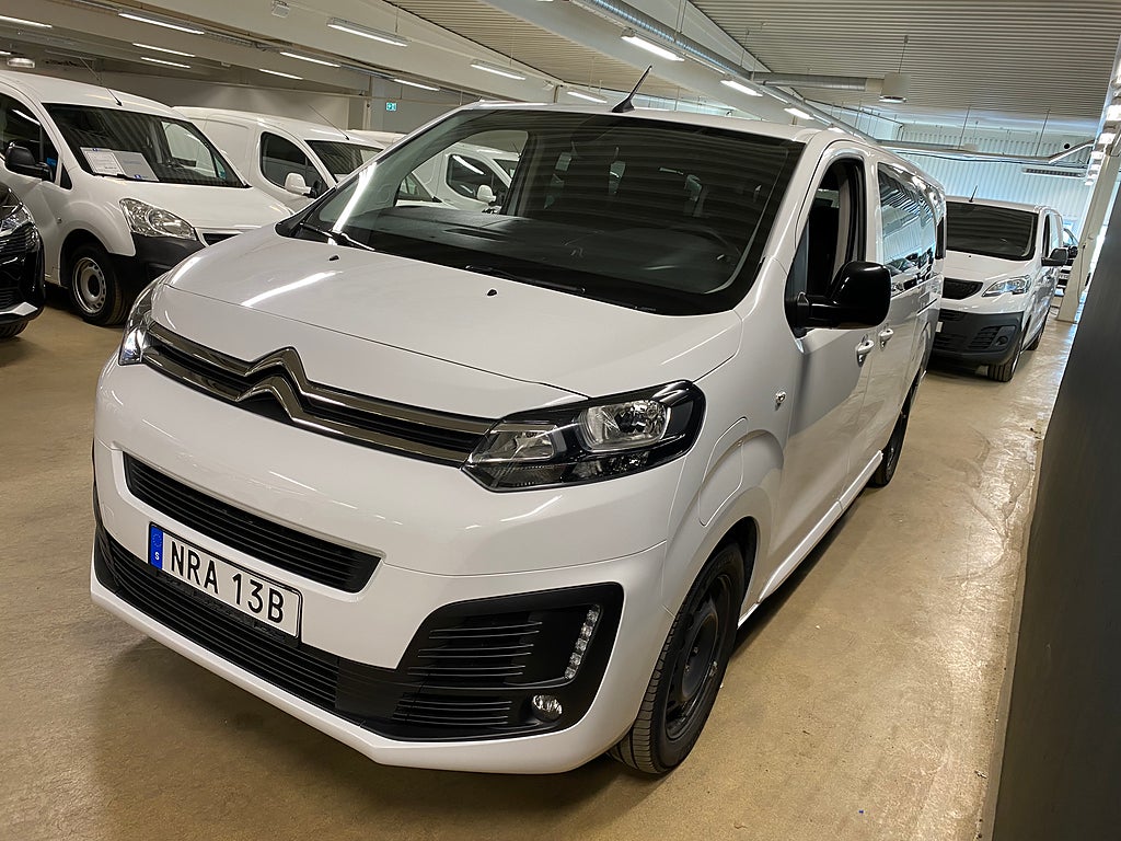 Bild på Citroën SpaceTourer ë- 75kwh L3 FEEL - 9-SITS