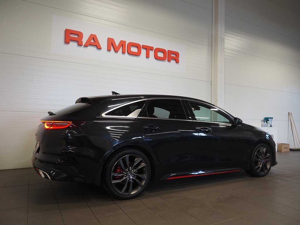 Kia ProCee'd GT 1.6 T-GDI DCT 204hk Navi JBL Kamera 2020
