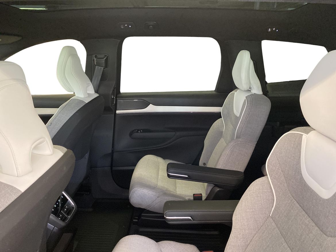 Volvo EX90 Twin Motor Ultra 6-sätes 2025, bild 7/33