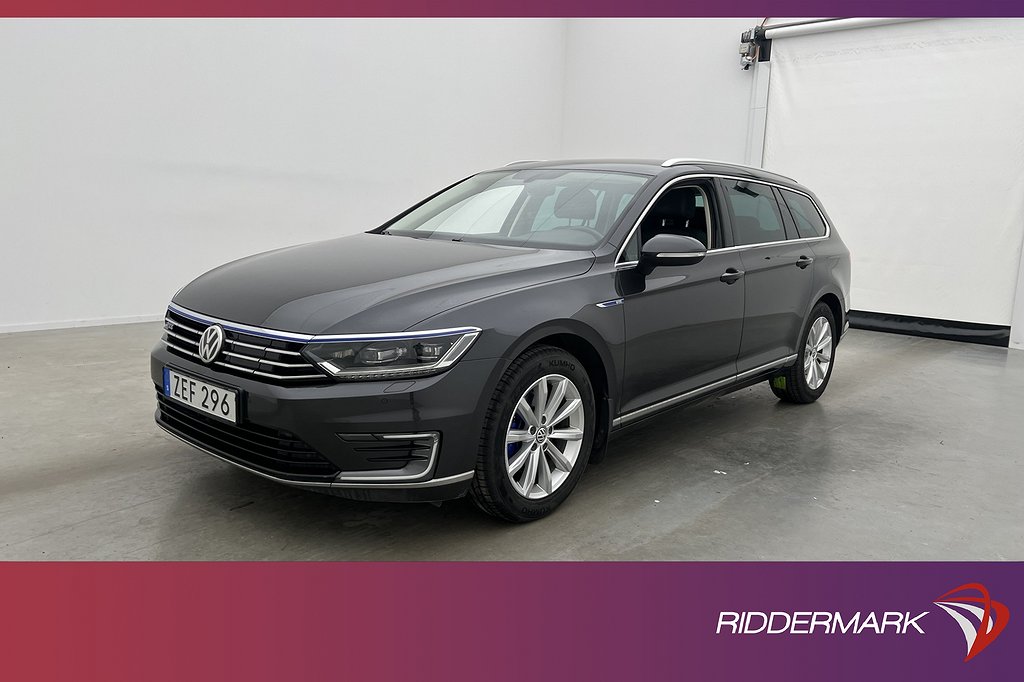 Volkswagen Passat GTE 218hk Kamera CarPlay Keyless Drag