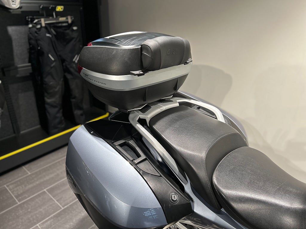 BMW R1200RT / 3st väskor / Högtalare / GPS / Räntefri delbetalning!