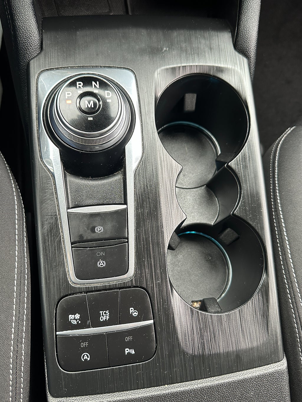 Ford Focus Kombi 1.0 EcoBoost Titanium Launch