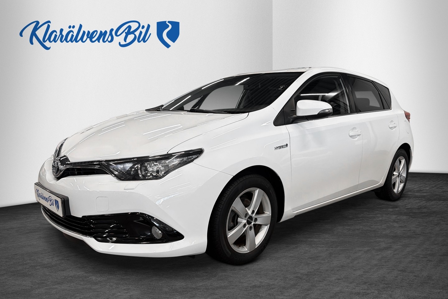 Toyota Auris 1.8 Hybrid Executive 2016, bild 3/10