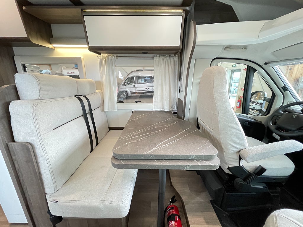 Benimar Tessoro 463 / B-körkort / Taksäng / Solcell / 165hk /  - Benimar