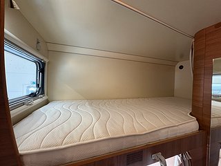 Husbil-alkov Elnagh Baron 22 9 av 24