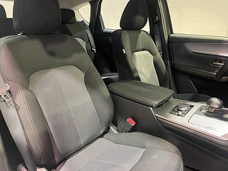 SUV Mazda CX-60 8 av 16