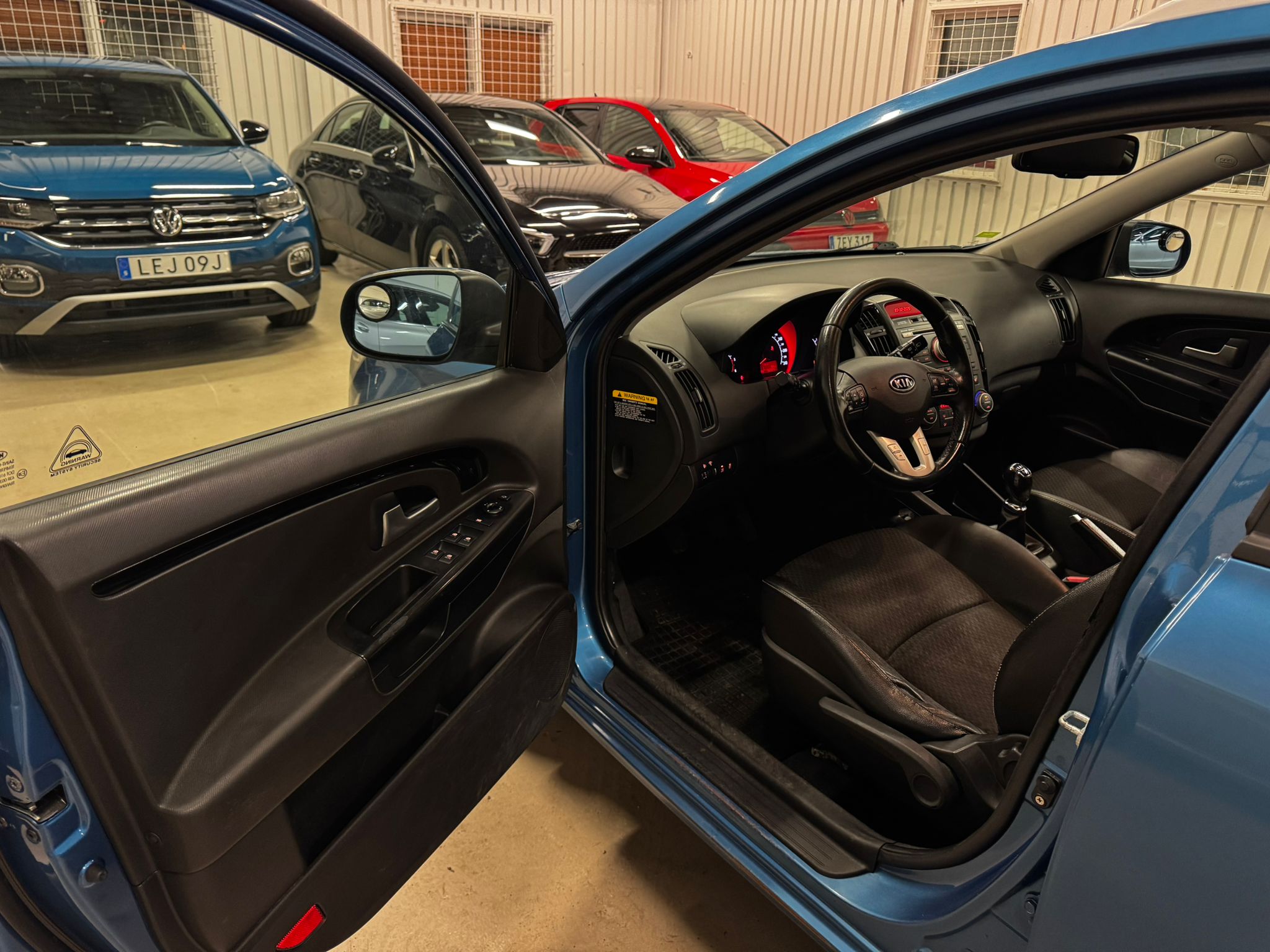 Kia Ceed 2011, bild 4/55