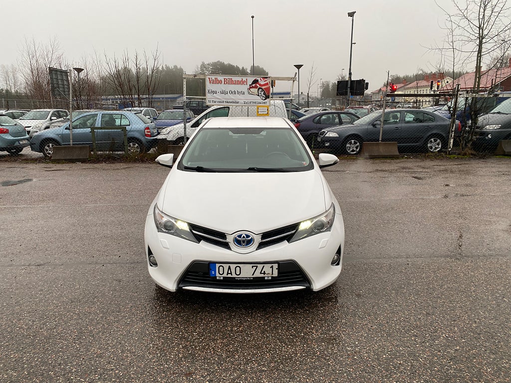 Toyota Auris Hybrid e-CVT Active Euro 5