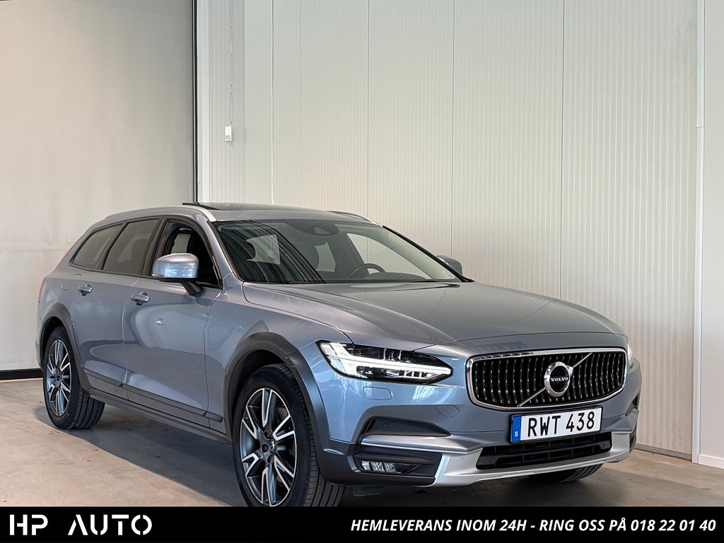 Volvo V90 Cross Country D5 AWD Inscription Pro Pano Drag D-värm B-Kamera VOC