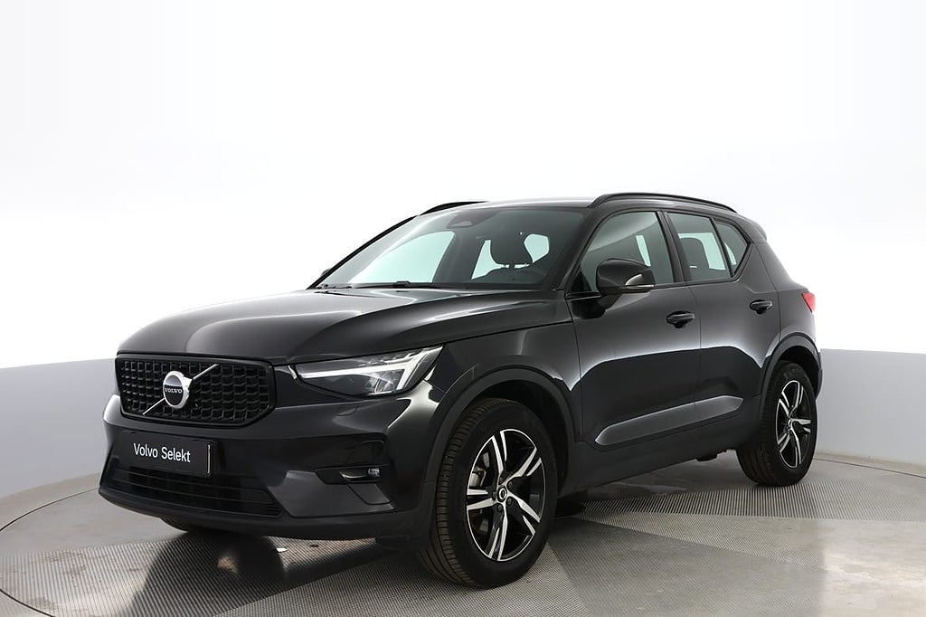 Volvo XC40 B4 FWD Bensin Plus Dark