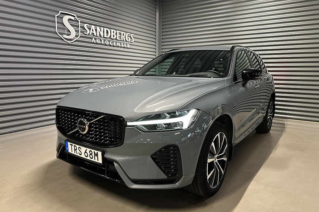 Volvo XC60 Recharge T6 AWD Ultimate Dark B&W 360° Pano Luft